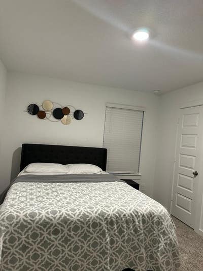 A Furnished room for rent in a 4 BR House Main Photo
