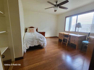 Room for rent in a single story house Main Photo