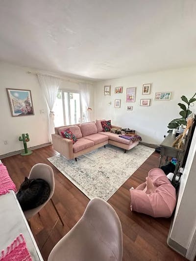 Last Minute Room Available for April Main Photo