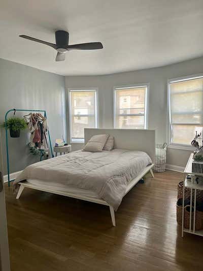 Private room with shared bathroom Main Photo