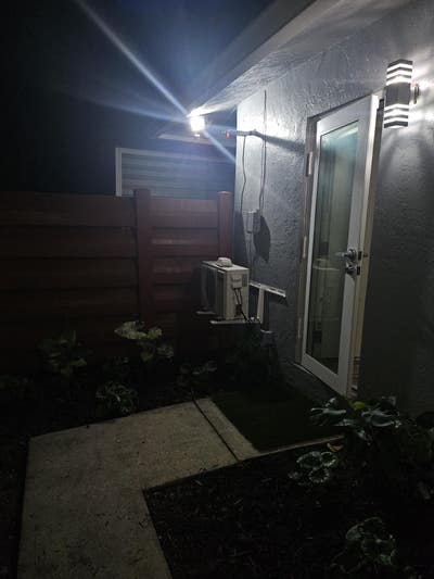 Single Bedroom  Main Photo