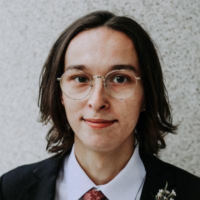 *ROOM WANTED for SUMMER* (mid May – mid August) Main Photo