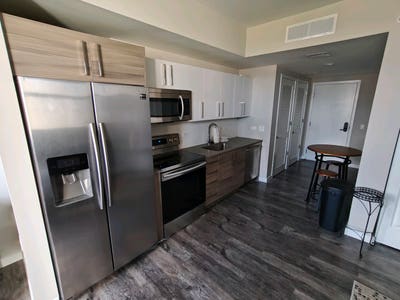 Furnished studio in luxury high-rise in FLL Main Photo