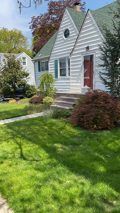 Quiet partially furnished room in owner-occupied h Main Photo
