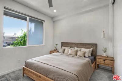 Valley Glen/Van Nuys Room to Rent Main Photo