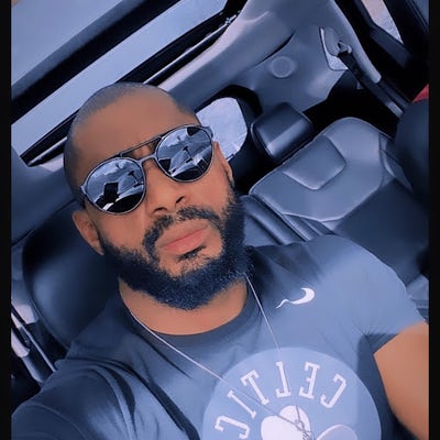 Professional Male seeks a large room Main Photo