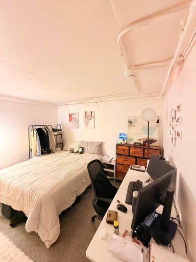 Spacious and bright apartment in Cambridge MA  Main Photo