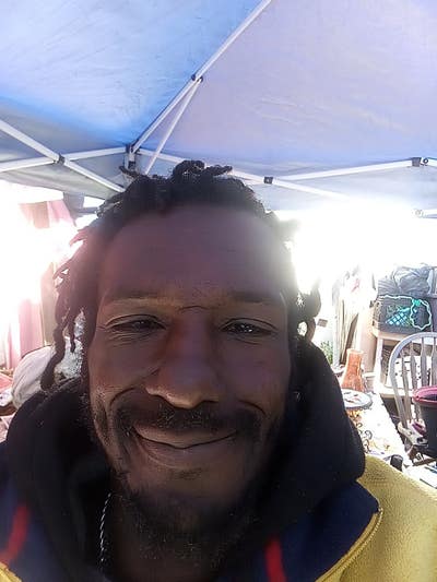 Room wanted in Sacramento, Sacramento County, CA Main Photo