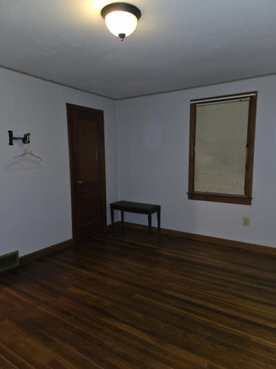 $725 Athol MA room for rent  Main Photo