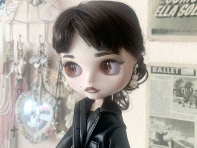 Room wanted in Santa Barbara, CA Main Photo