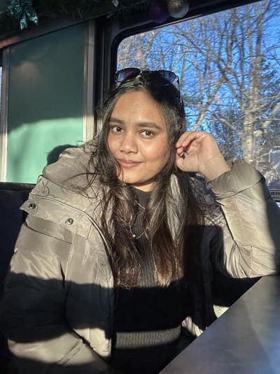 Responsible female looking for LA room now Main Photo