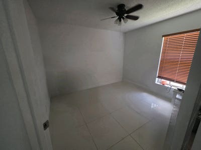 Private Room in Coral Springs Main Photo