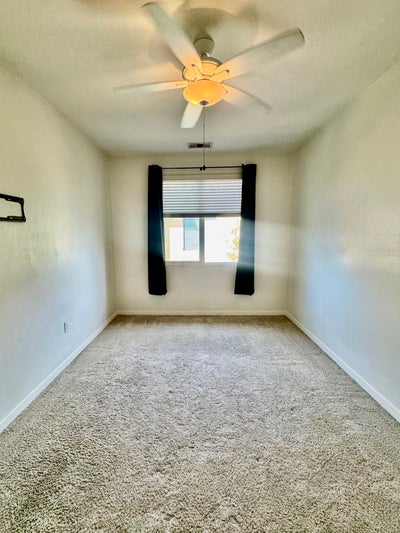 Spacious Private Bedroom, Bathroom, Walkin Closet Main Photo