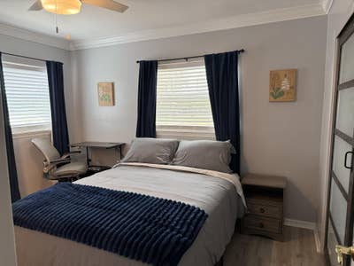 Furnished Private Queen Bedroom with En-Suite Bath Main Photo