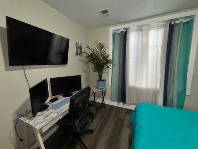 Home away from home Main Photo