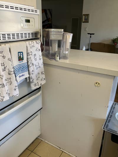 Roommate wanted, 1 private bedroom, $1200 June 1st Main Photo