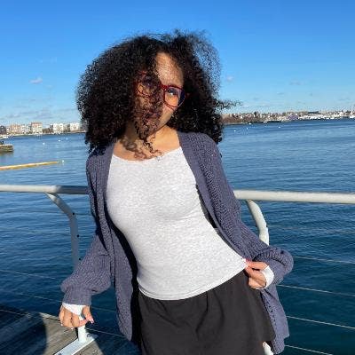 Student Female seeks a small or large room Main Photo