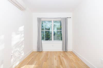 #826 Room in 2Br/1Ba in Crown Heights Main Photo