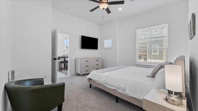 Private Room with Ensuite Bath in Shared Bridgela Main Photo