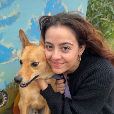 Female  only ( or 🏳️‍🌈 ) Main Photo