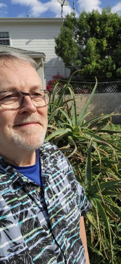 72 year old male looking for Agoura Hills room Main Photo