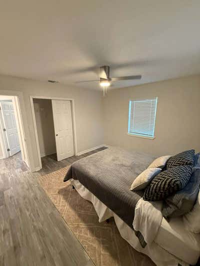 Affordable Private Rooms in Upgraded Home Main Photo