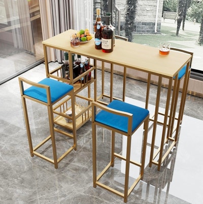 Female 26 looking for a room in Costa Mesa Main Photo