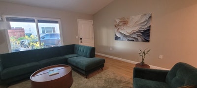 Private Room/Shared Bath in Newly Renovated Home Main Photo