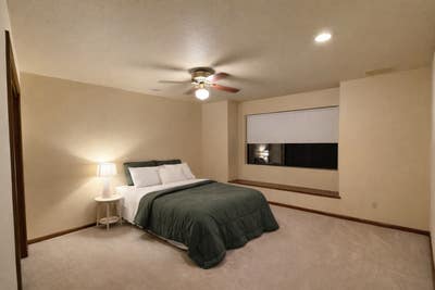 Large room for rent -utilities included Main Photo