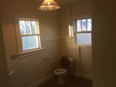 Next to the park  Main Photo