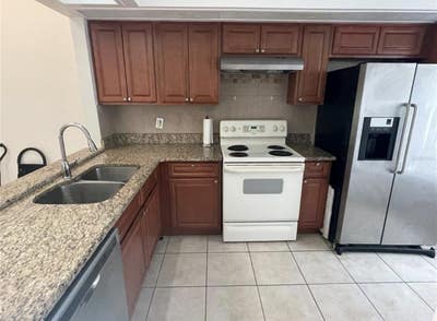 Room For Rent Main Photo