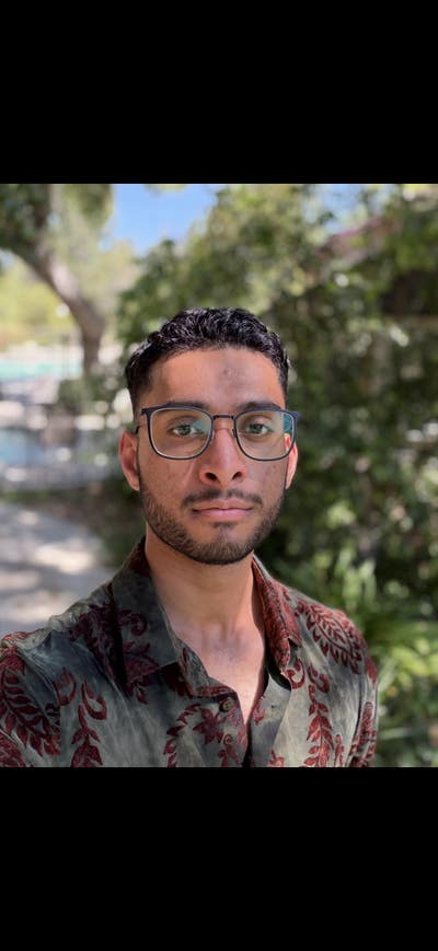 Student looking for a room in Venice CA now Main Photo