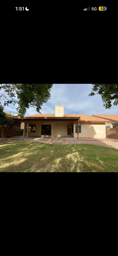 Room available  Main Photo