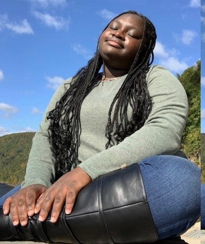 Warm Live-in Nanny Seeking Position in Los Angeles Main Photo