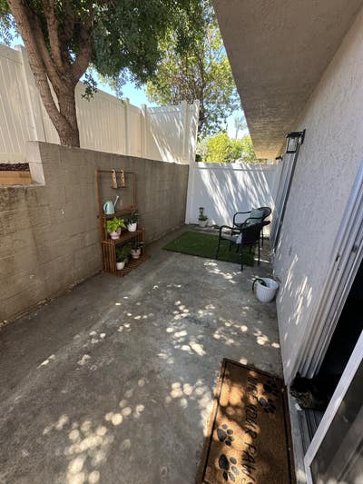 Room for Rent - Vista Townhouse Main Photo