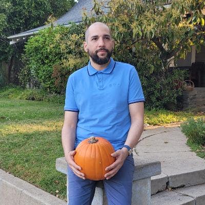 Jonathon and Alice Main Photo