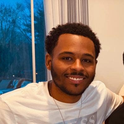 Student Male seeks a large room Main Photo