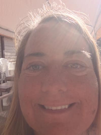 Hi. I'm looking for a furnished room that's c... Main Photo