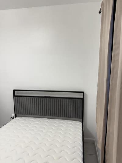 Private entrance efficiency for rent Main Photo