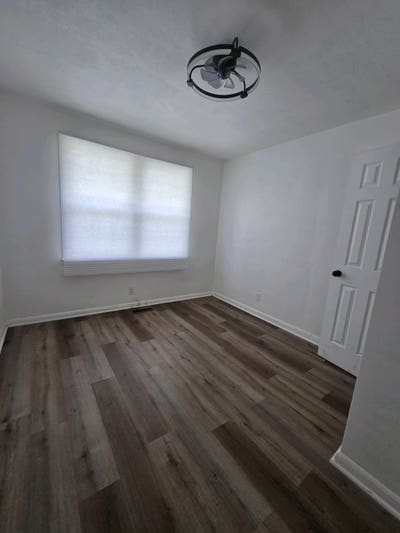 Room For Rent  Main Photo