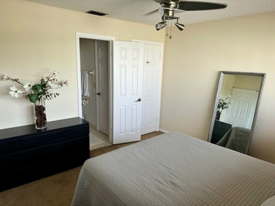 Quiet Clean Welcoming  Main Photo