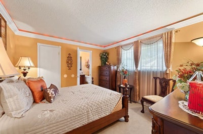 Aval Now Master bdrm, utilities incl  $795 month Main Photo