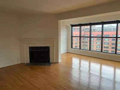 Rosslyn 2BR/2BA room near GW & Georgetown Main Photo