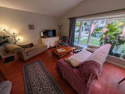 Bedroom and Office for Rent near Yellow Line  Main Photo