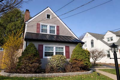 Room for rent 3 bd home!. Main Photo