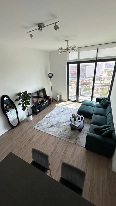 Room for rent, Downtown Miami Worldcenter Main Photo