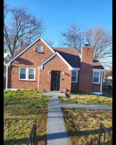 2 bedrooms for rent  Main Photo