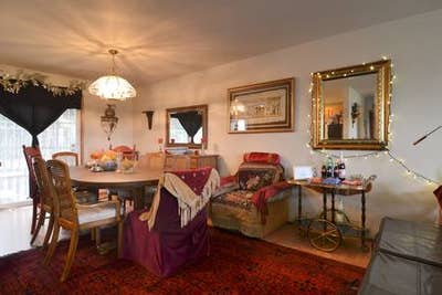 Furnished room @N Beacon Hill House  Main Photo