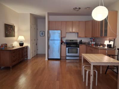 Large room w/private bathroom, utilities included  Main Photo