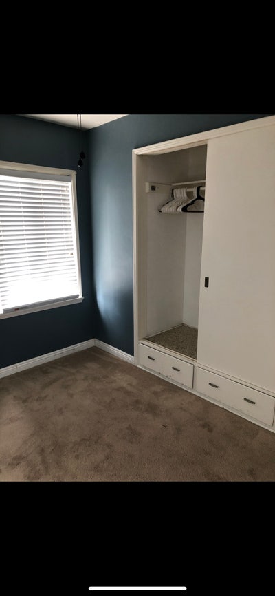 Quaint Room in a nice part of Long Beach Main Photo